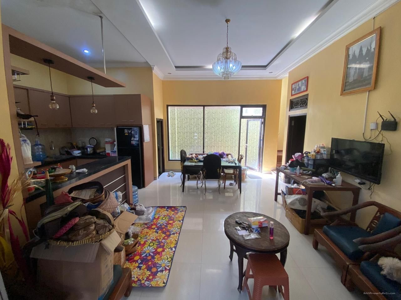 Rumah lantai 2 dalung