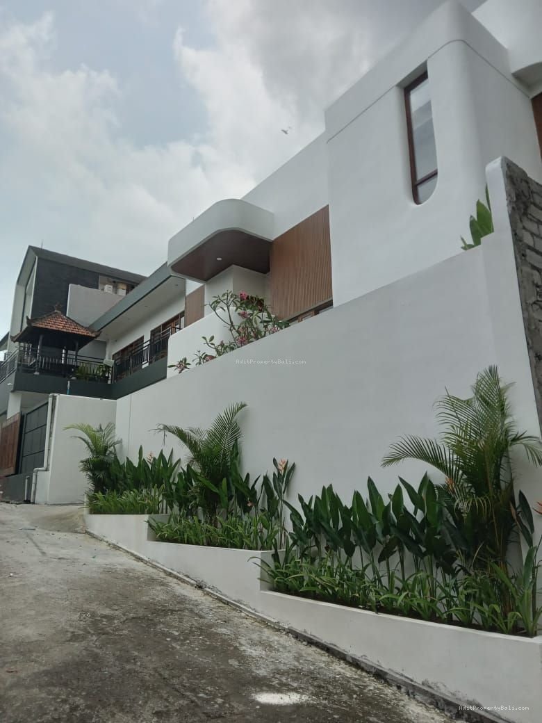 Villa baru tumbak bayuh