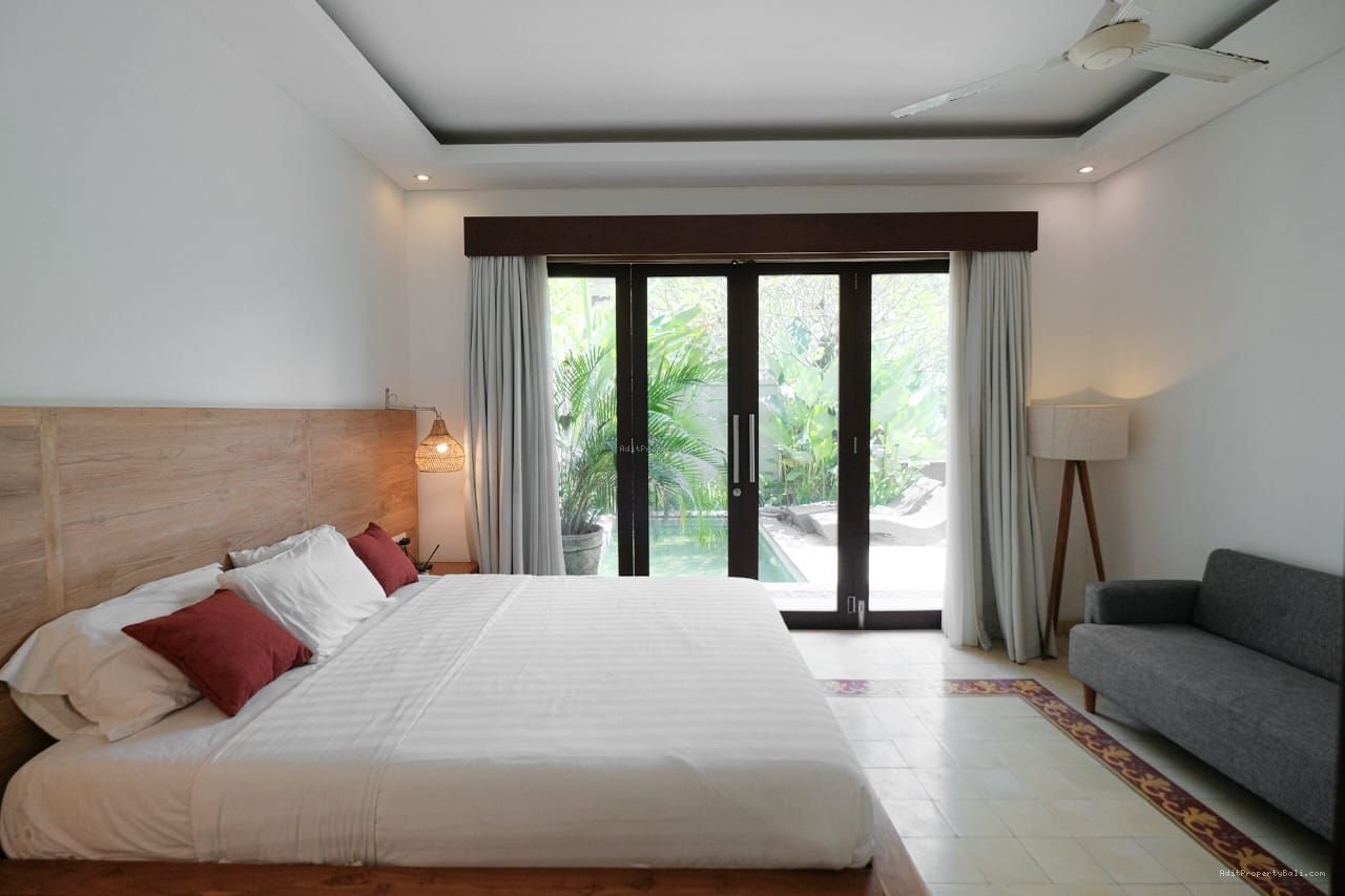 villa pererenan bali