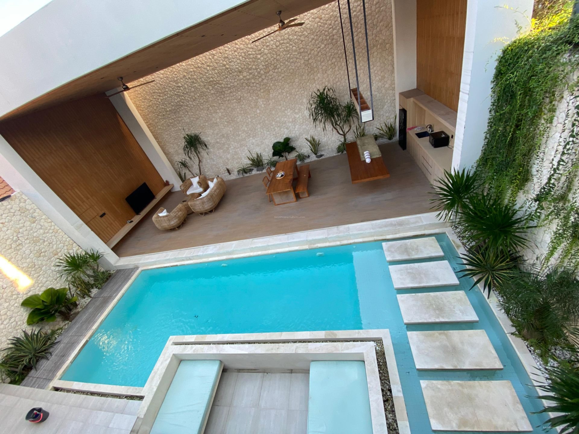 Villa dekat pantai cemagi