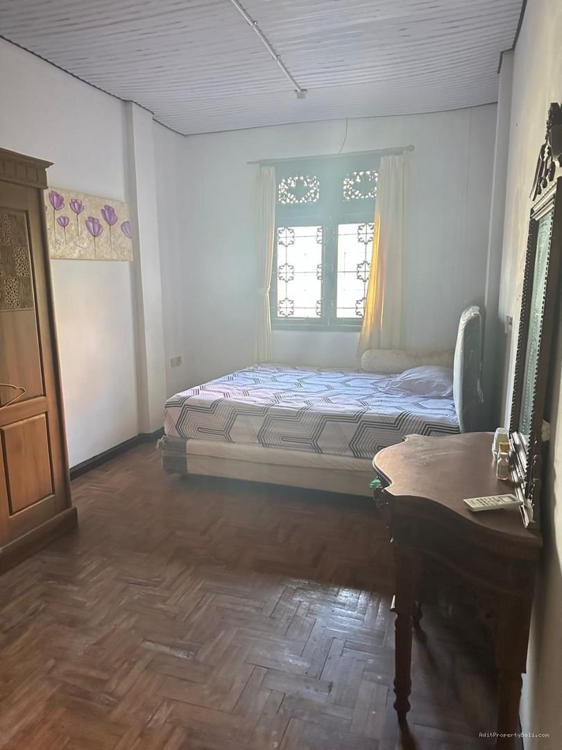 rumah lantai 3 denpasar barat