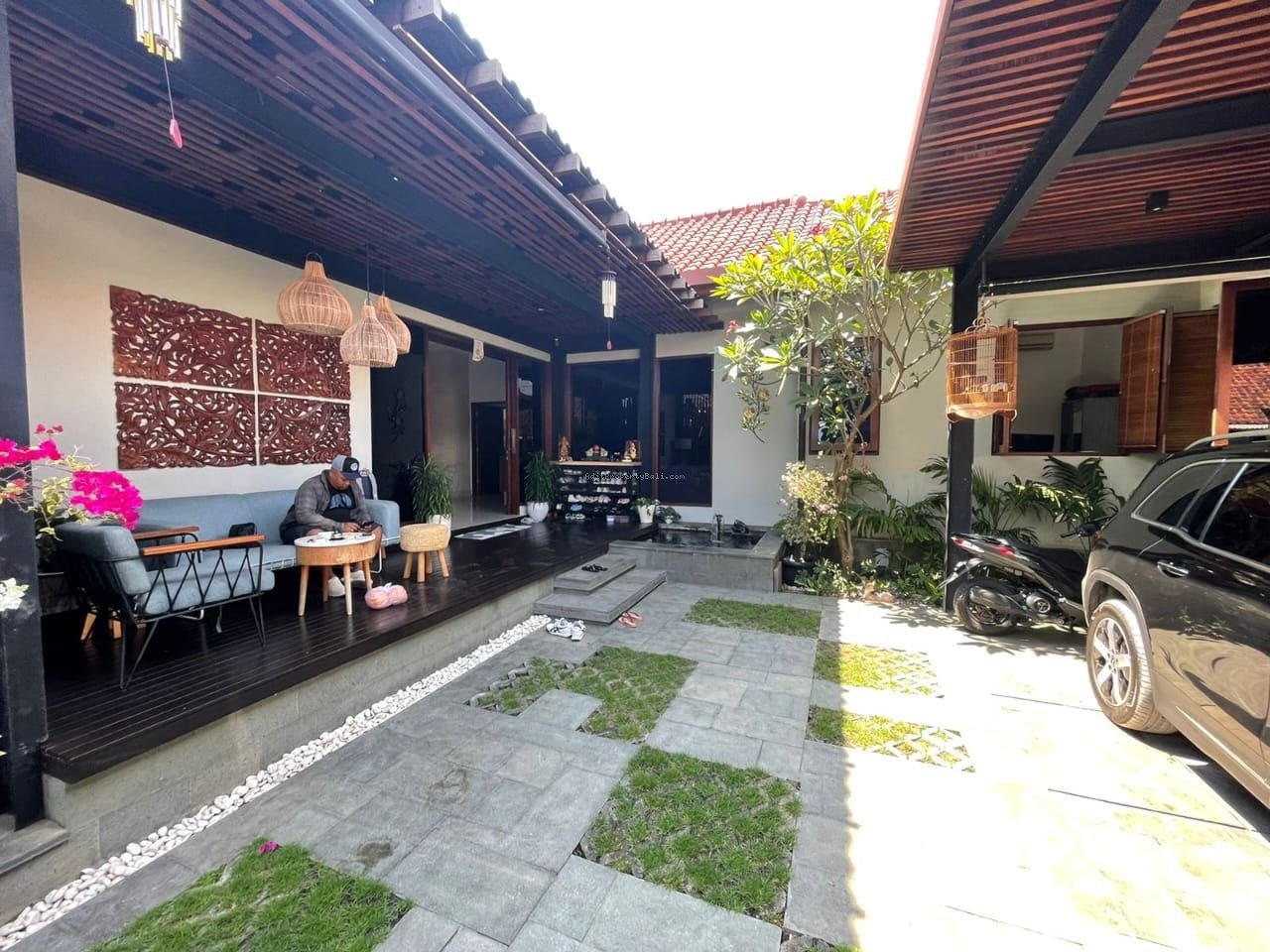 rumah renonn