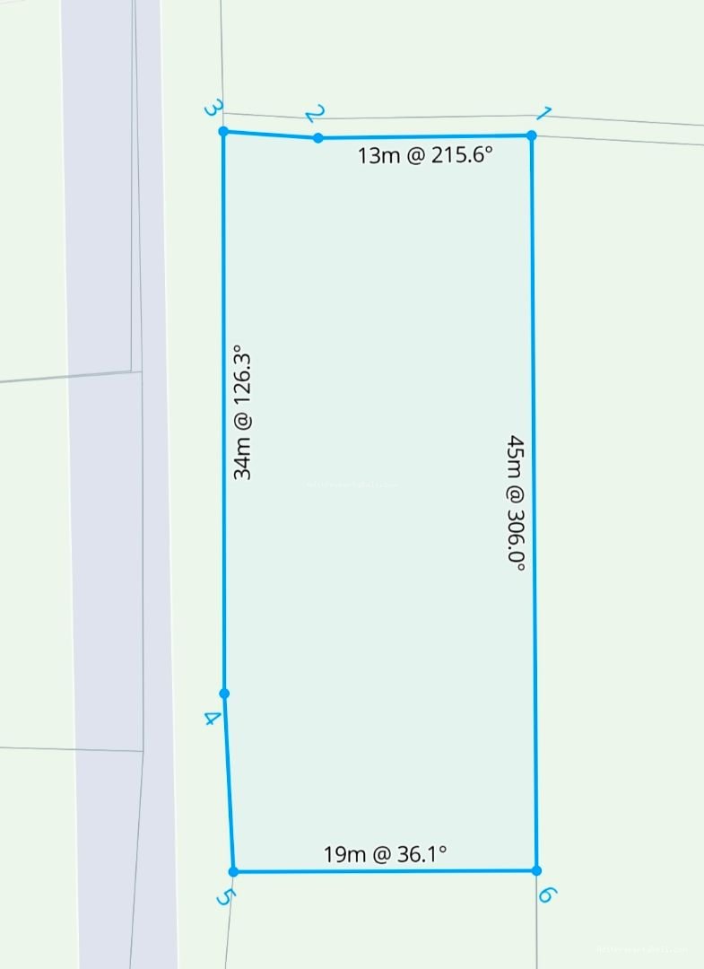 tanah komersil nyanyi