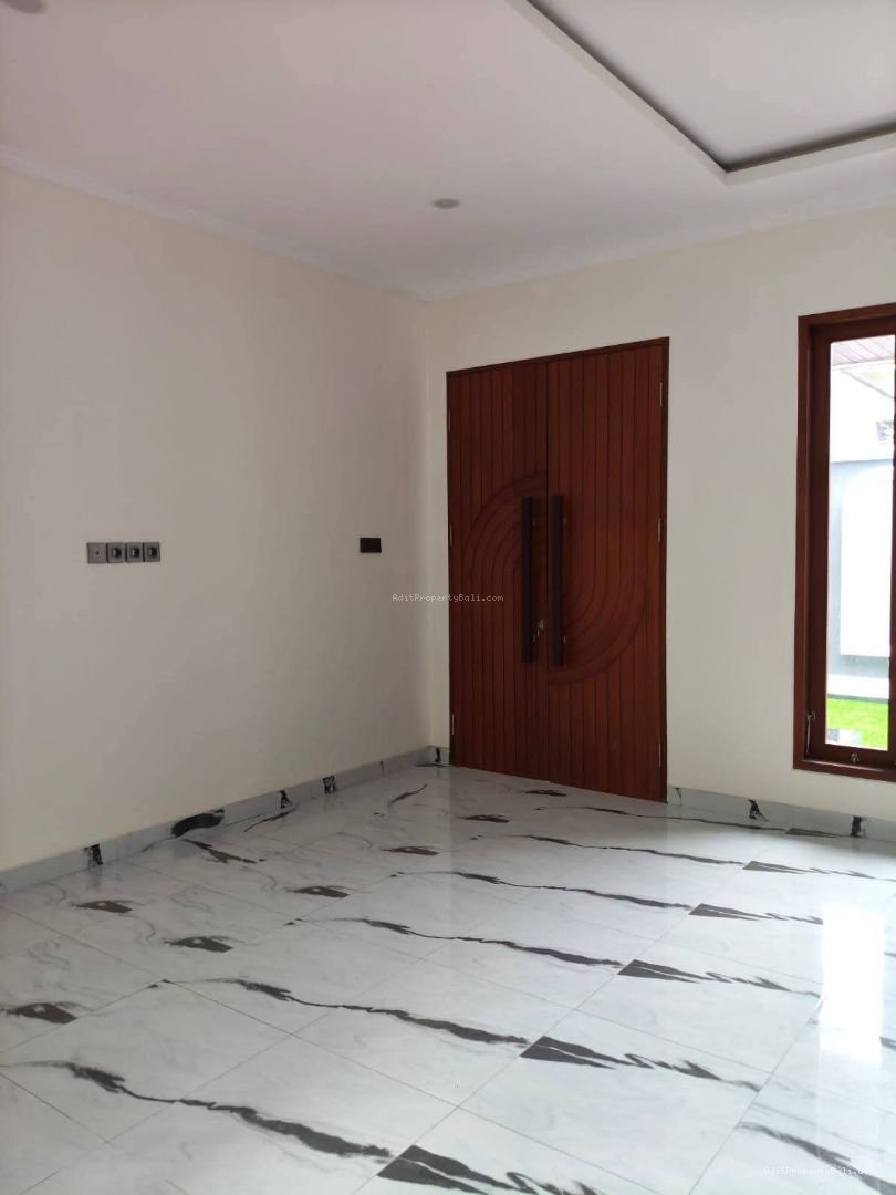 rumah semi vila penamparan