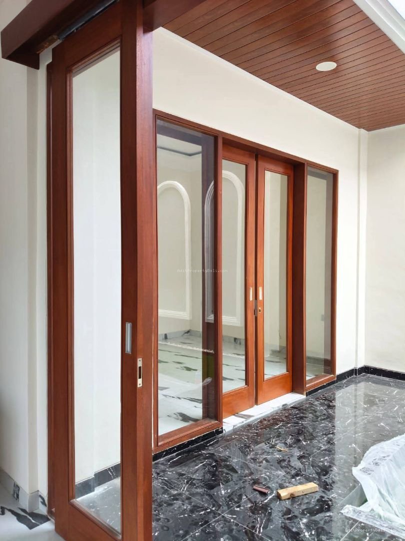 rumah semi vila penamparan