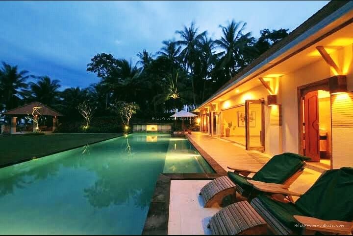 villa los pantai  soka