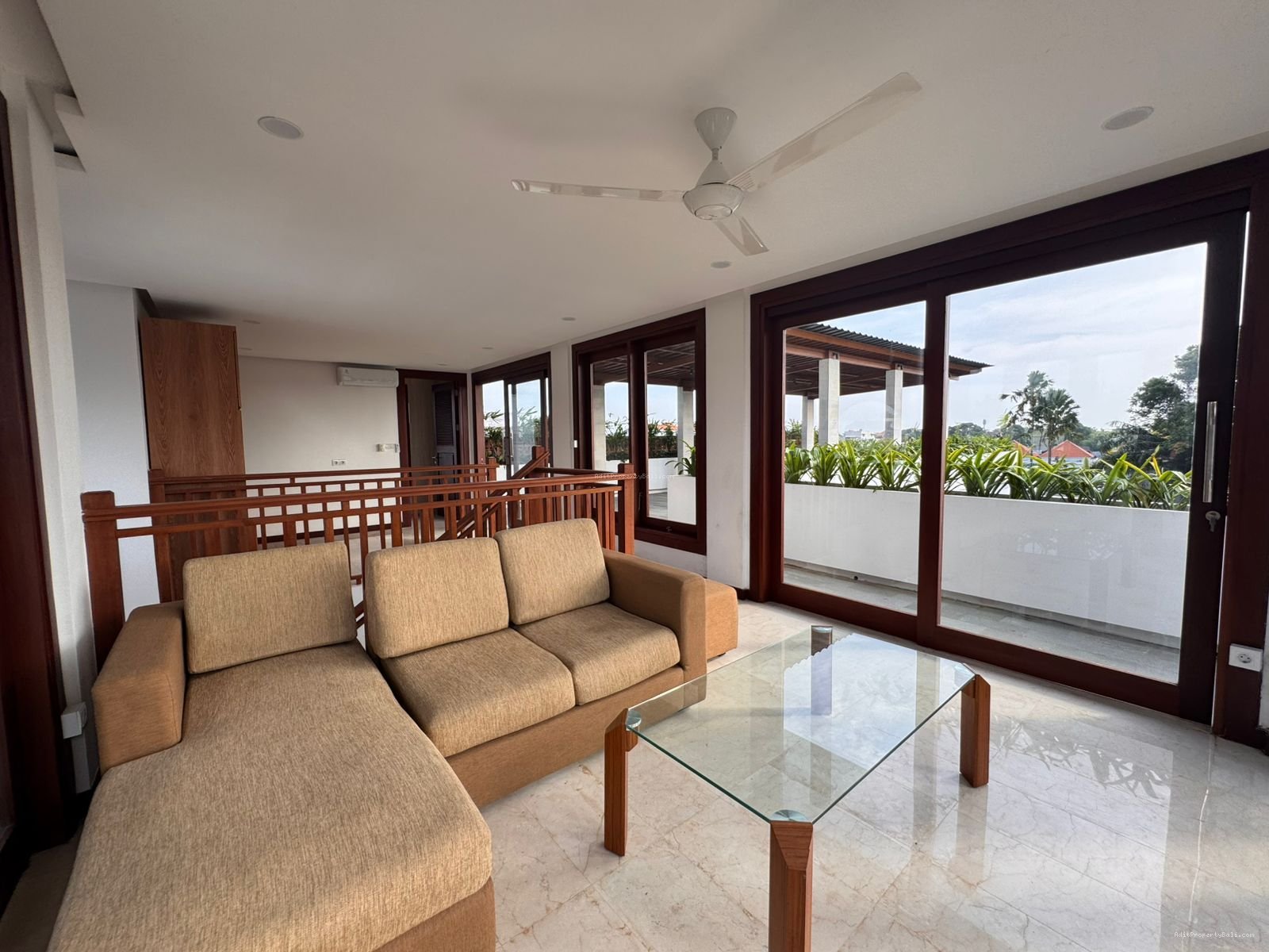 villa baru pererenann