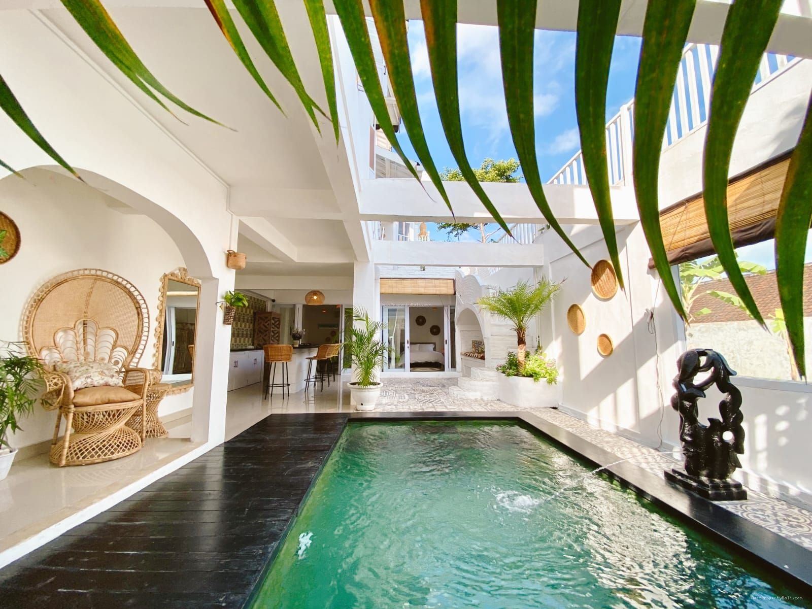 villa athena kunti