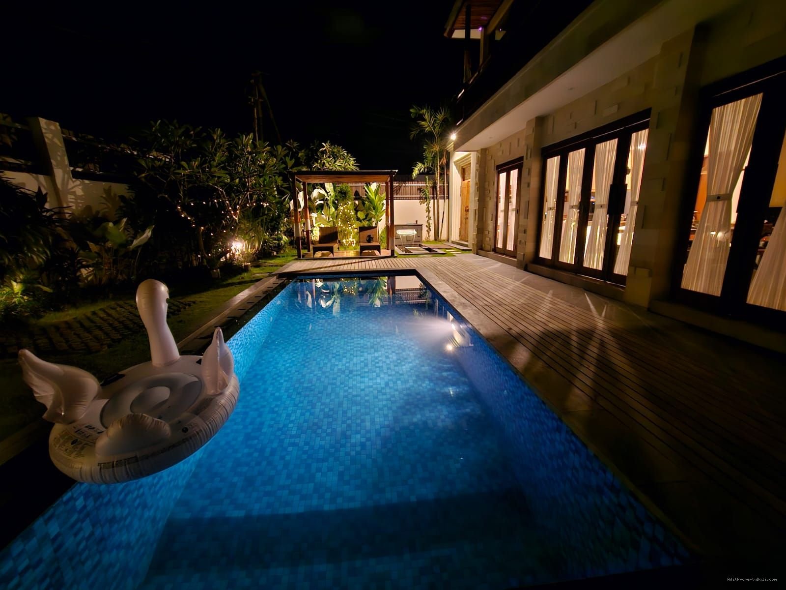 villa canggu bkn
