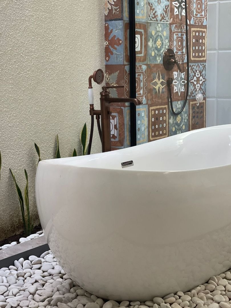 villa canggu bkn