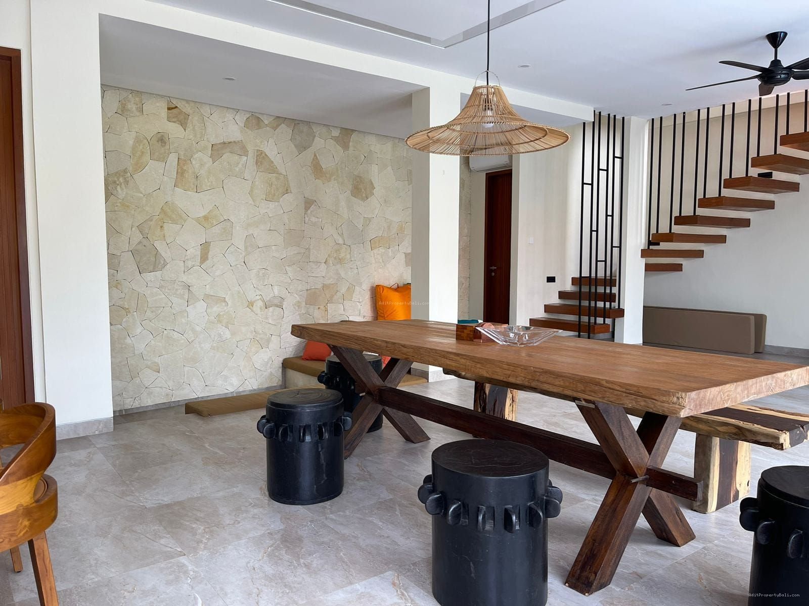 villa canggu bkn