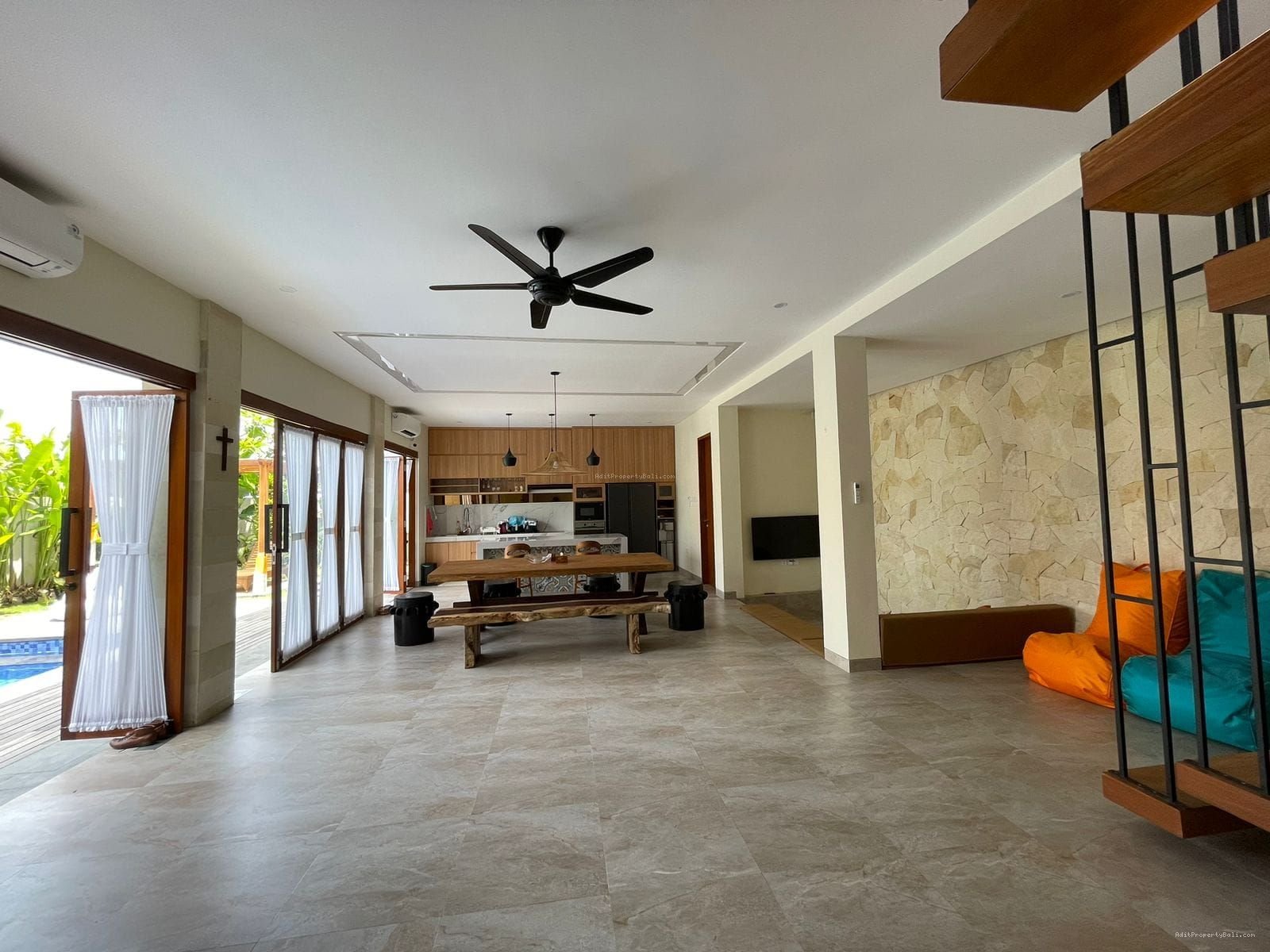 villa canggu bkn