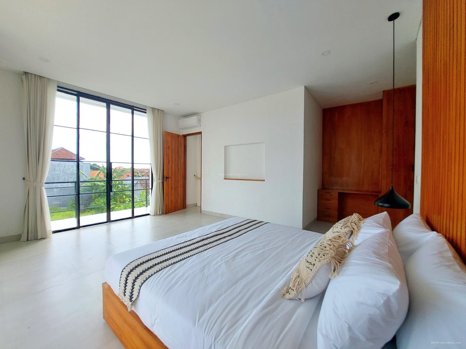 villa leashold padonan cg