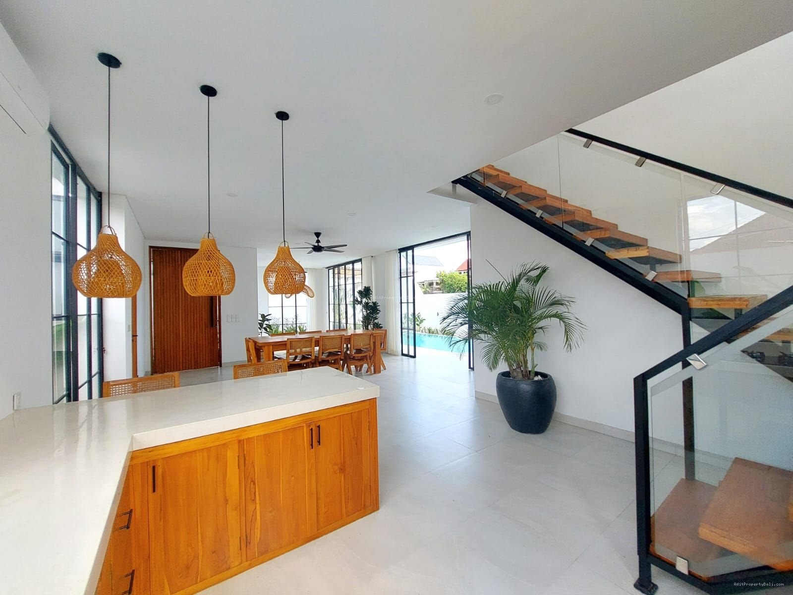 villa leashold padonan cg