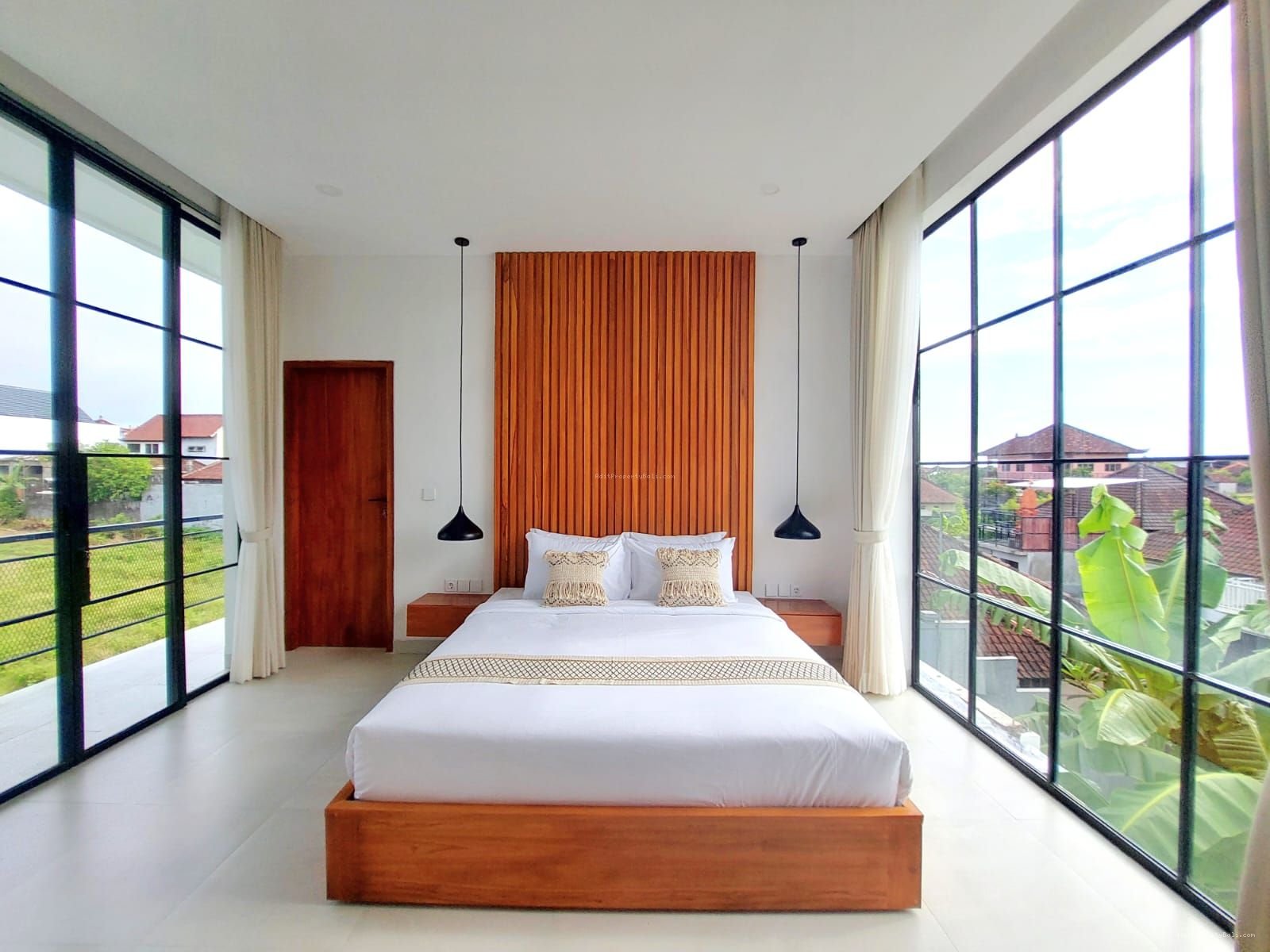 villa leashold padonan cg