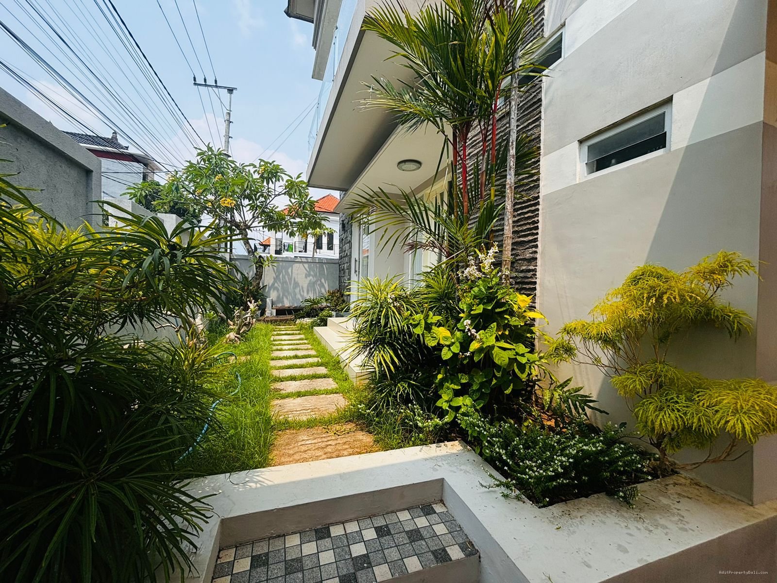 rumah nusa dua