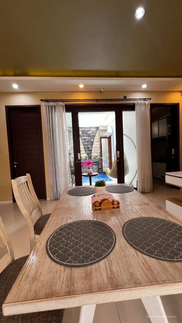 rumah renon dps