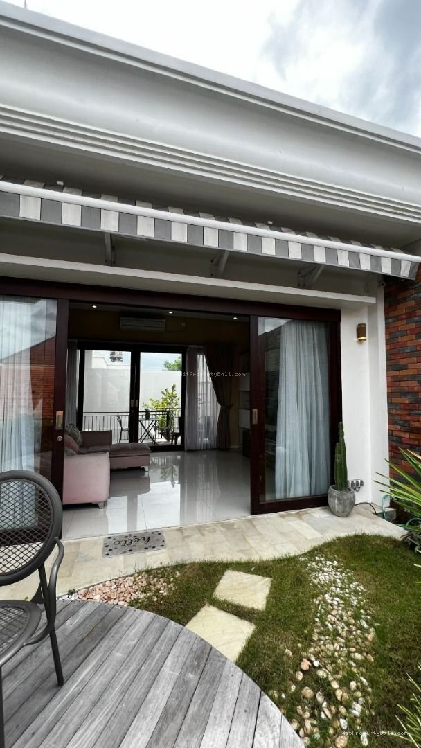 rumah renon dps