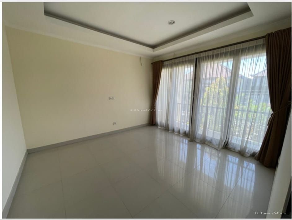 rumah tukad badung rn