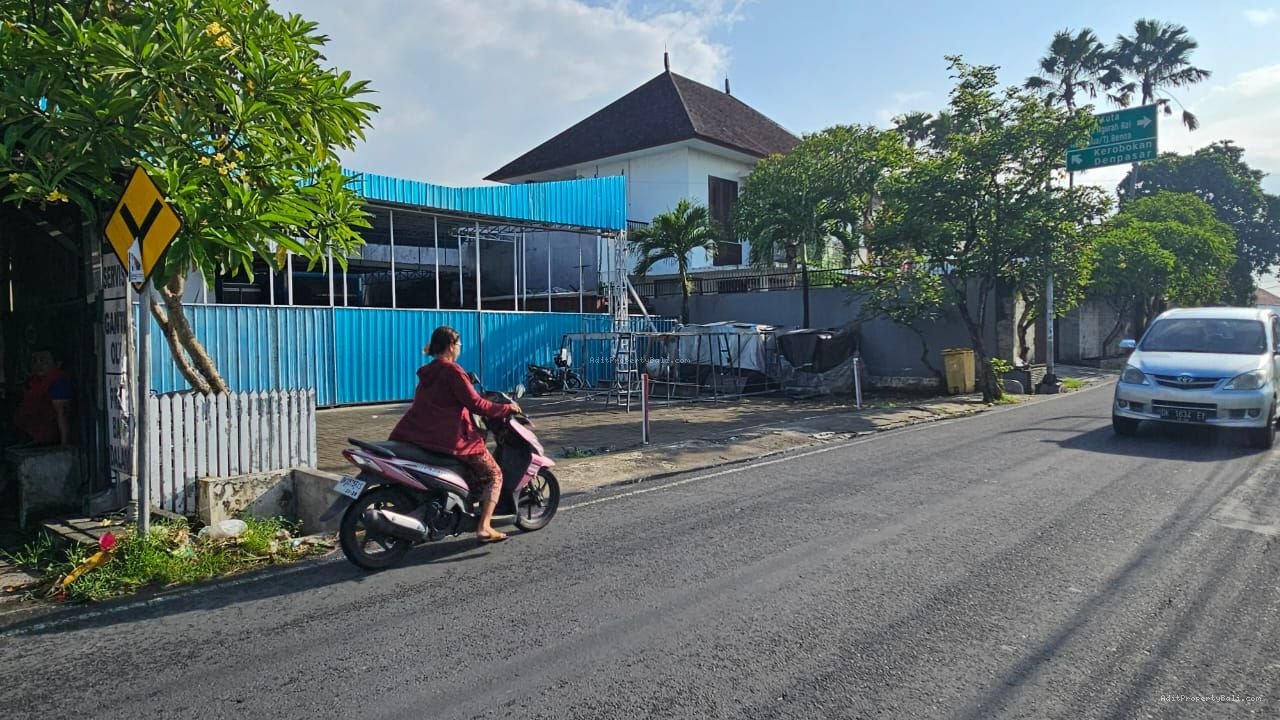 tanah komersil.kedampangg