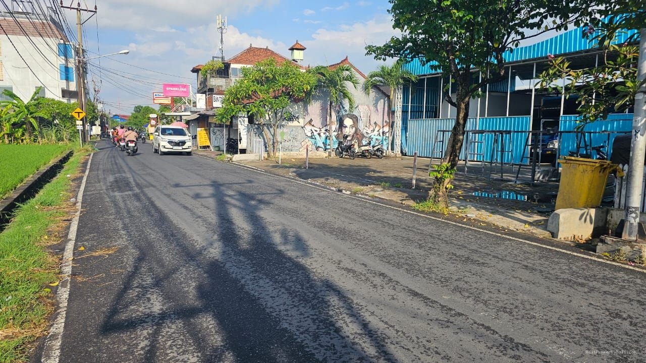 tanah komersil.kedampangg