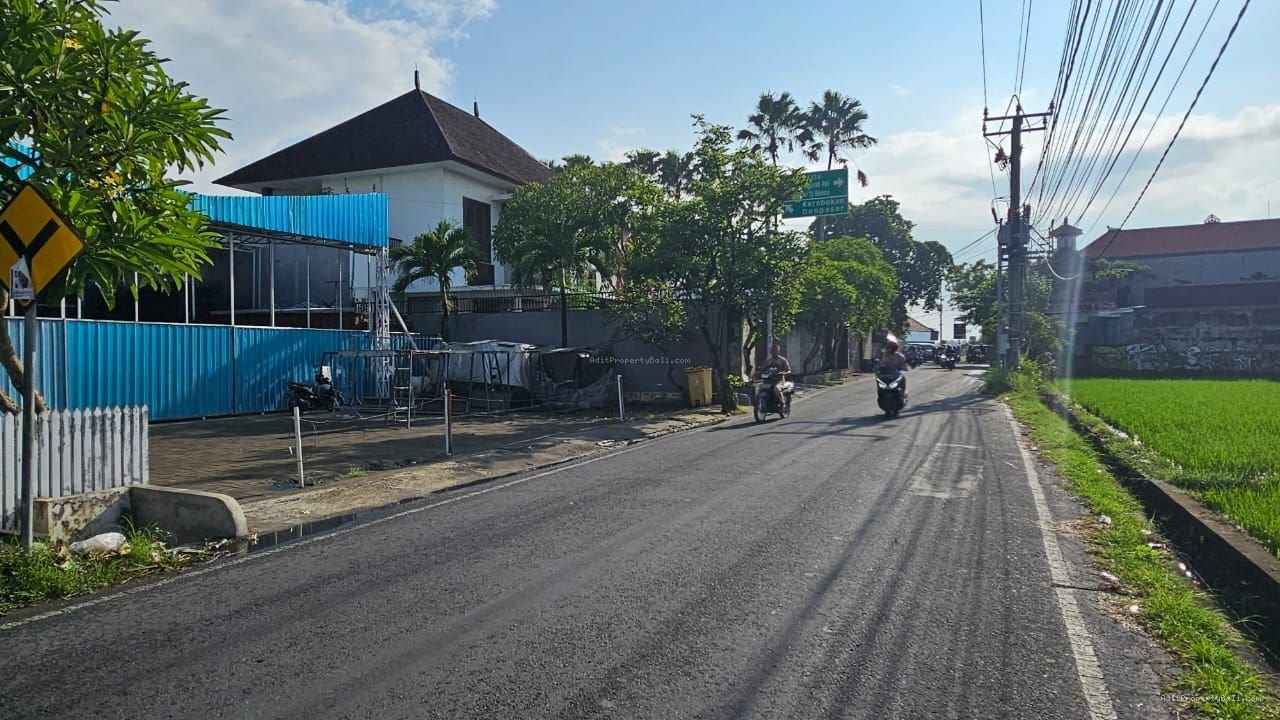 tanah komersil.kedampangg