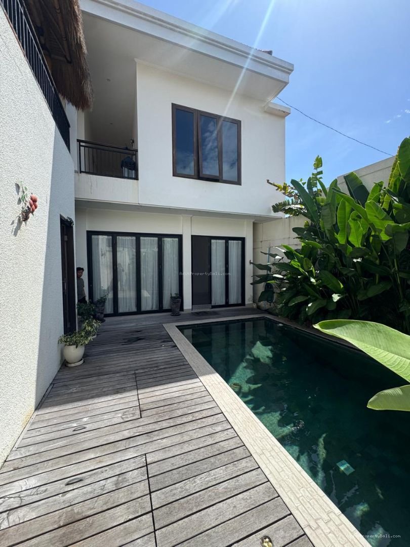villa semer uml