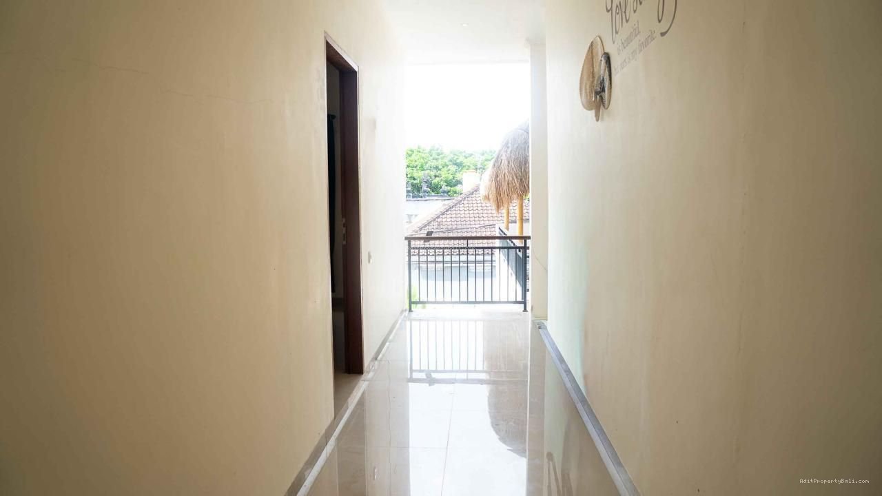 villa semer uml