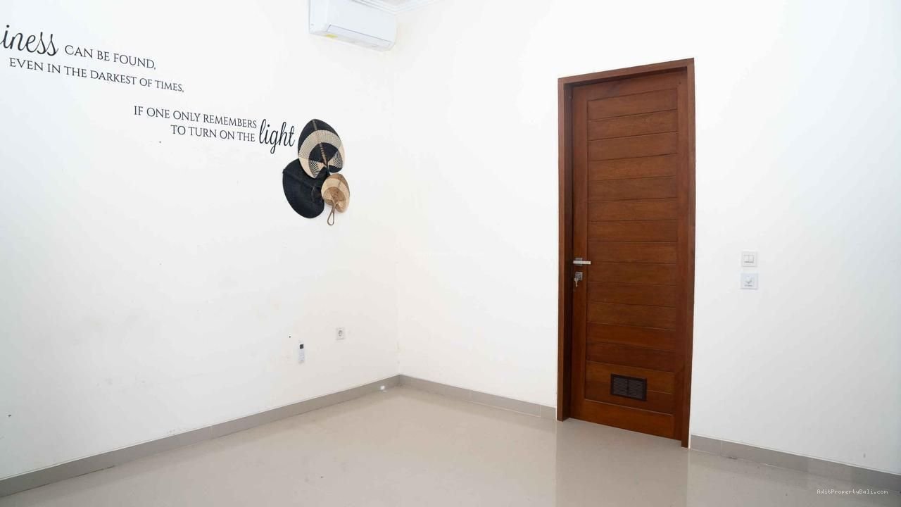 villa semer uml