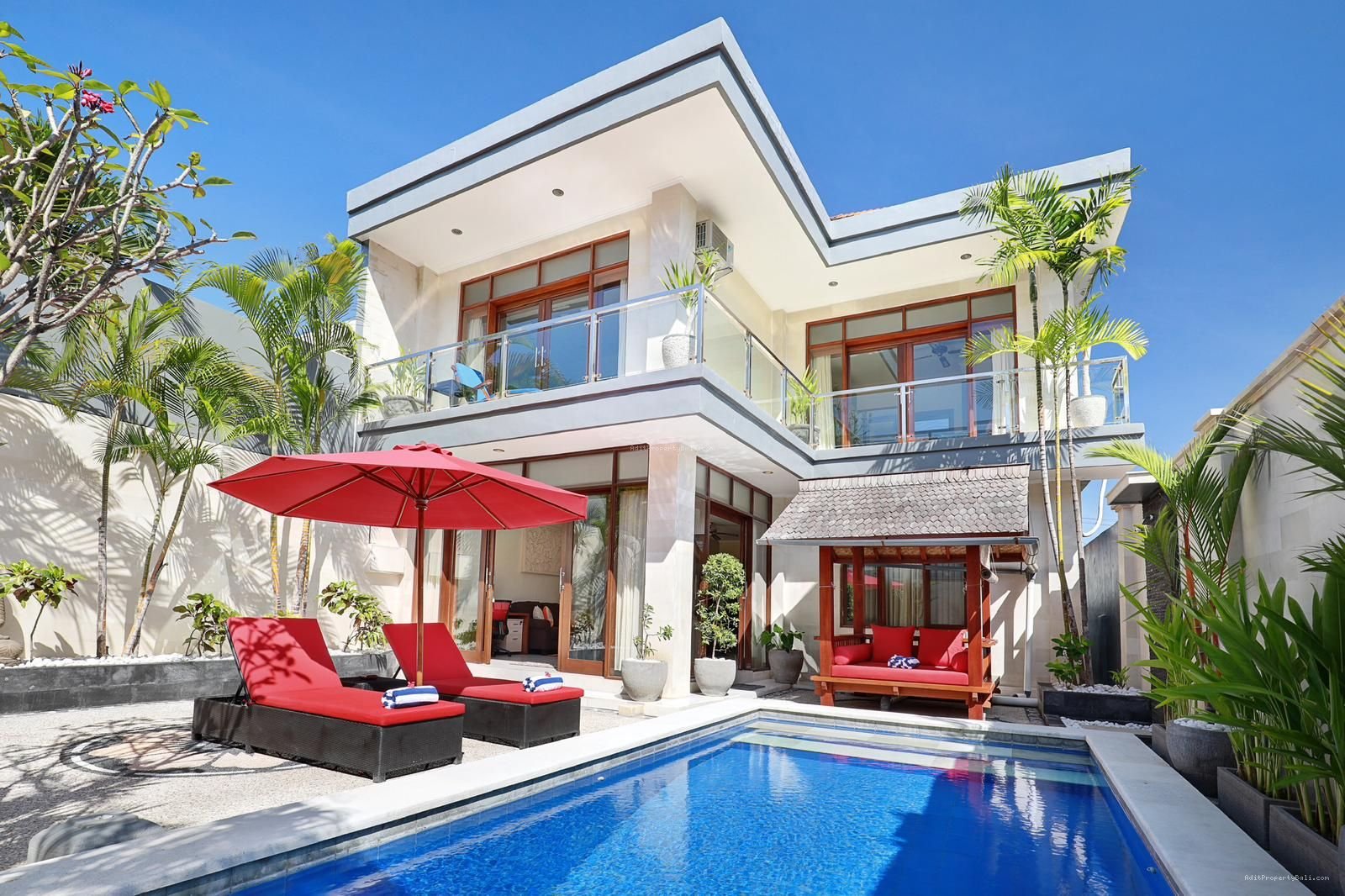 villa legian