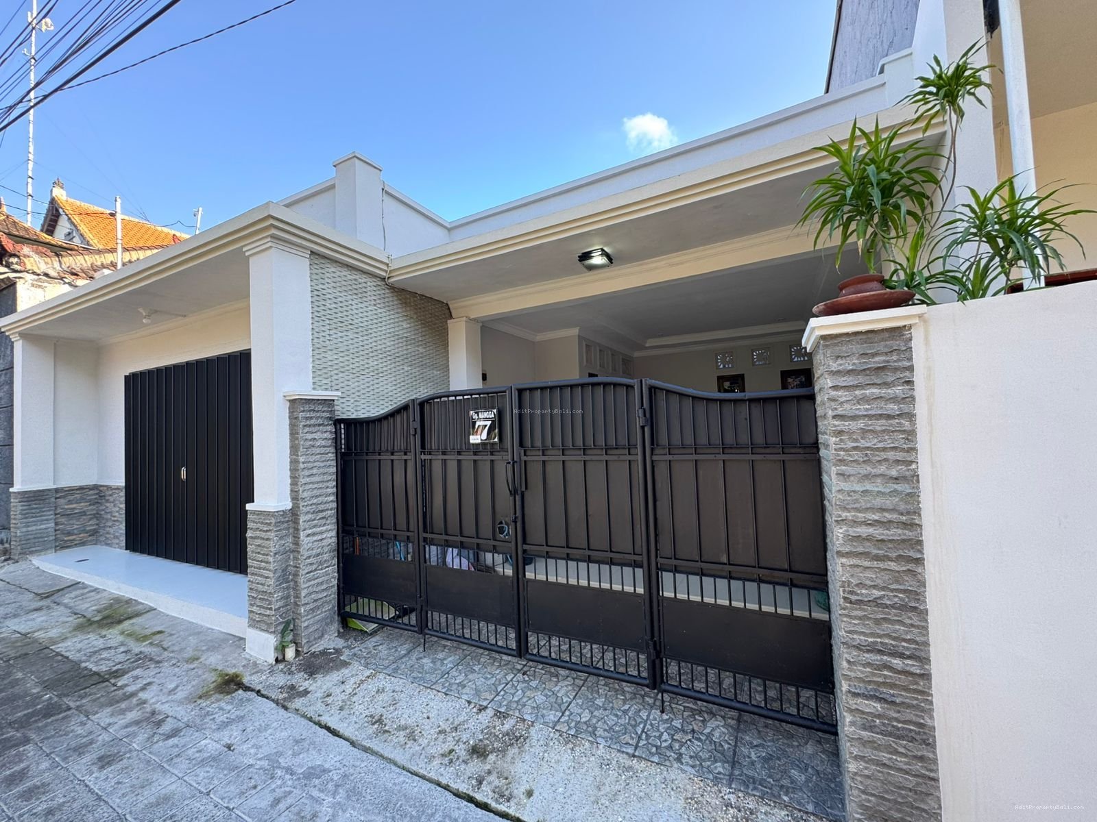 rumah akasia dtm