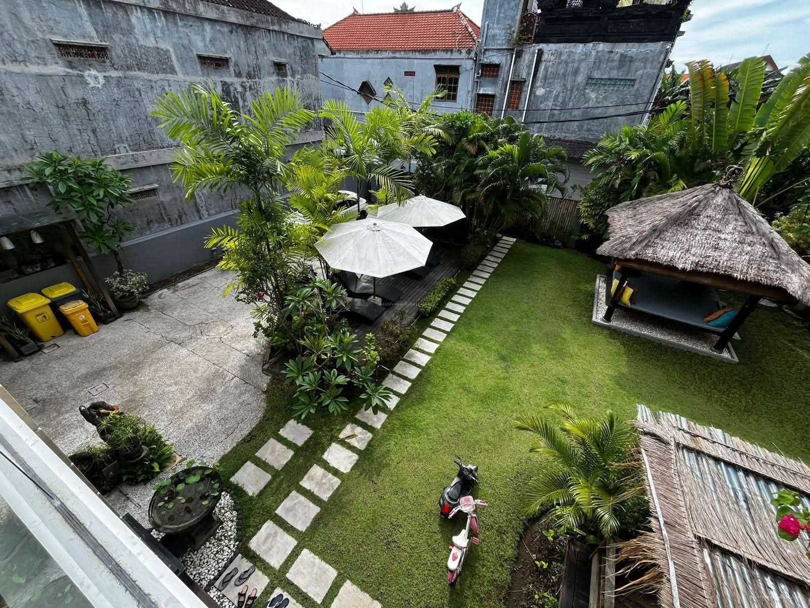rumah tuban kuta