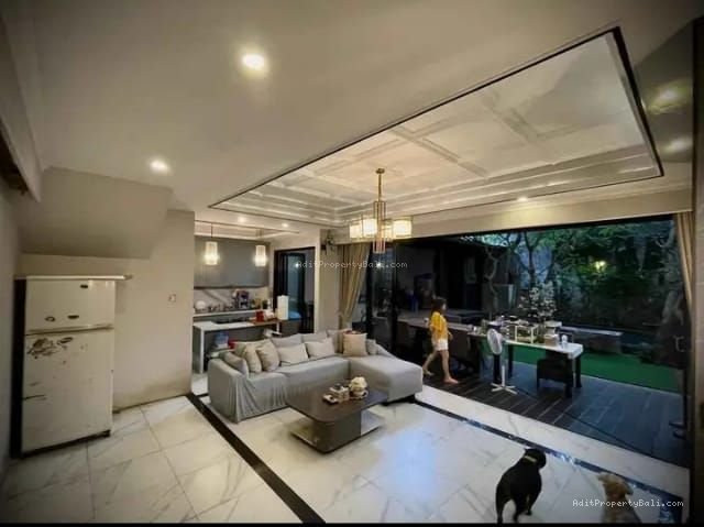 rumah mewah renon B