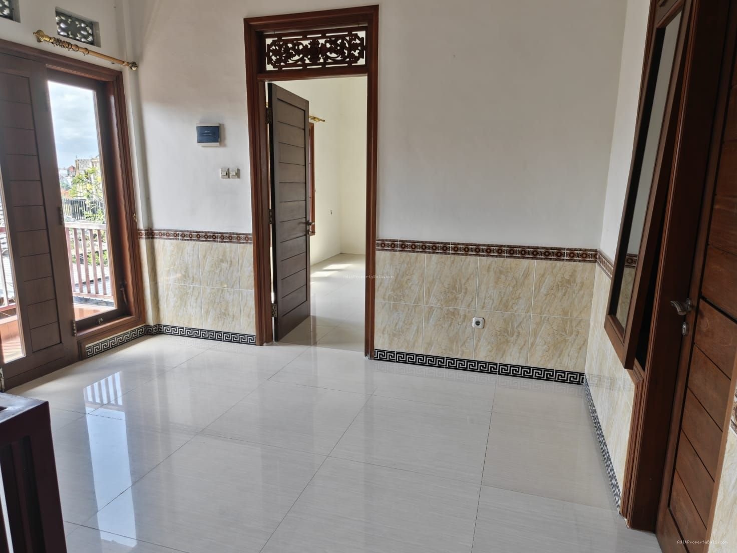 rumah kesambi krbn