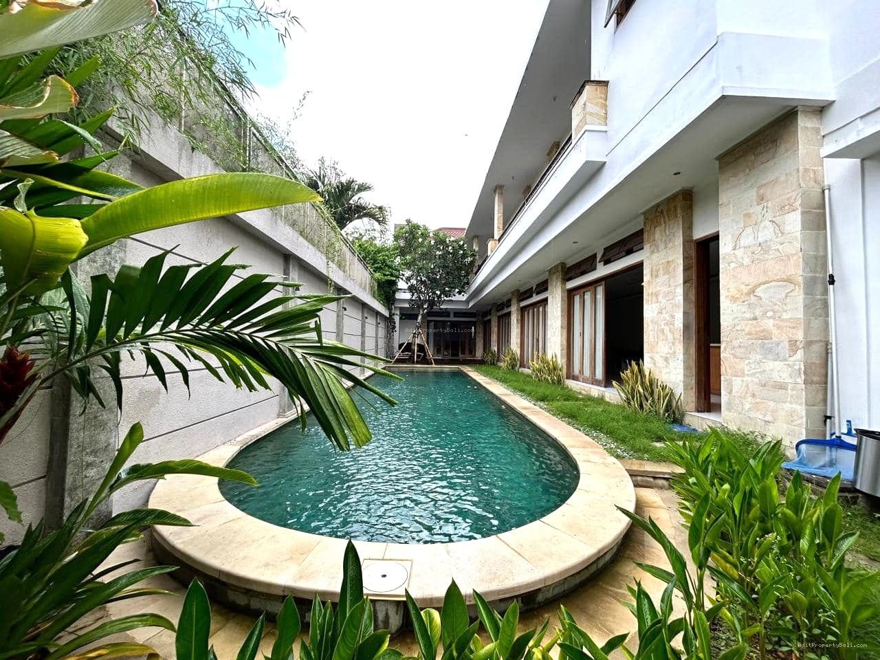 vila swminyak bali