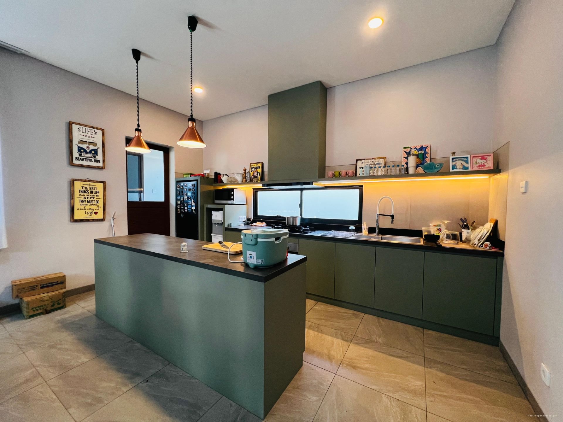 rumah peguyangan dps