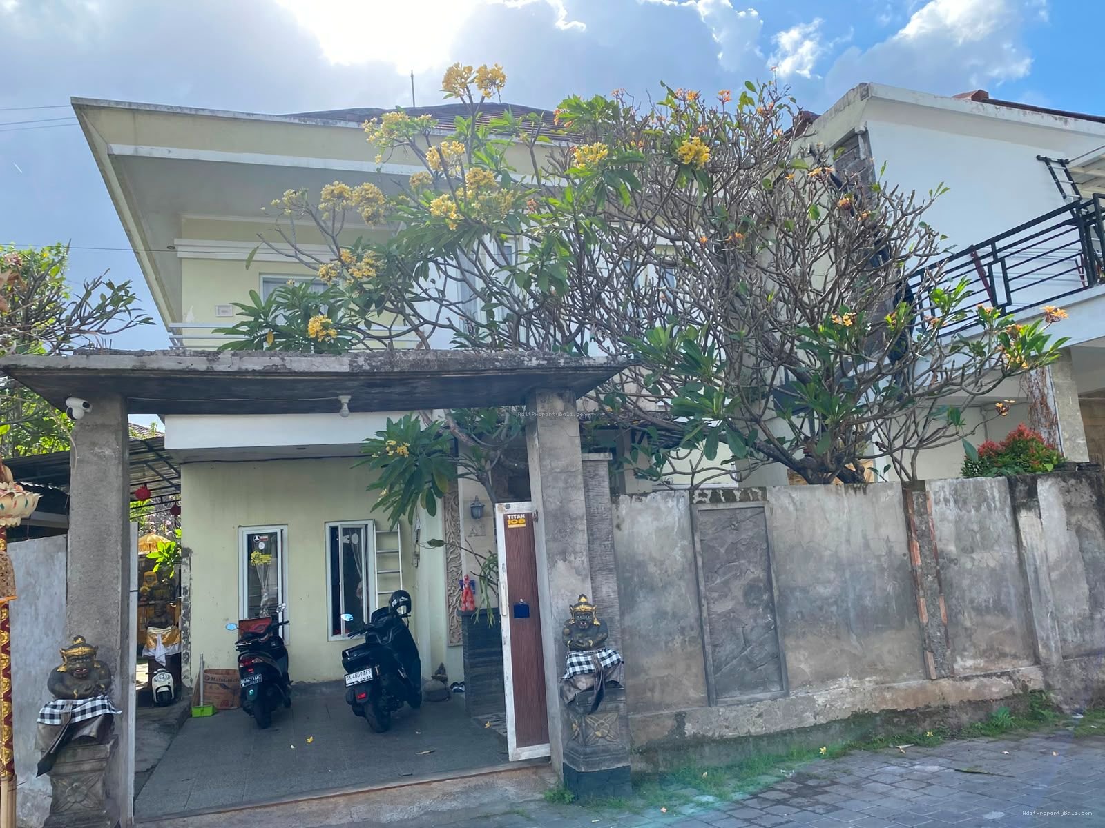rumah gunung gede