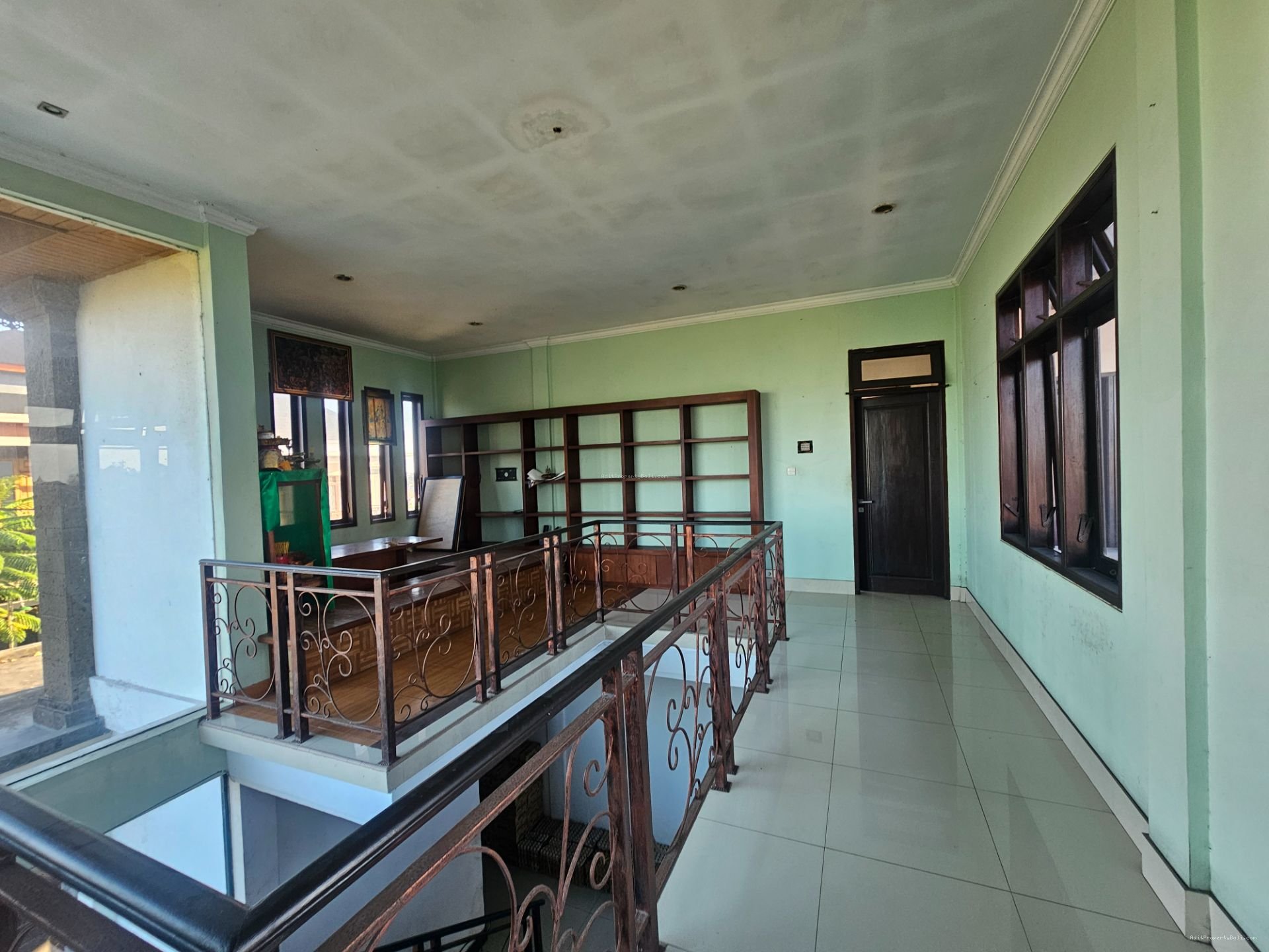 rumah lantai 2 sading