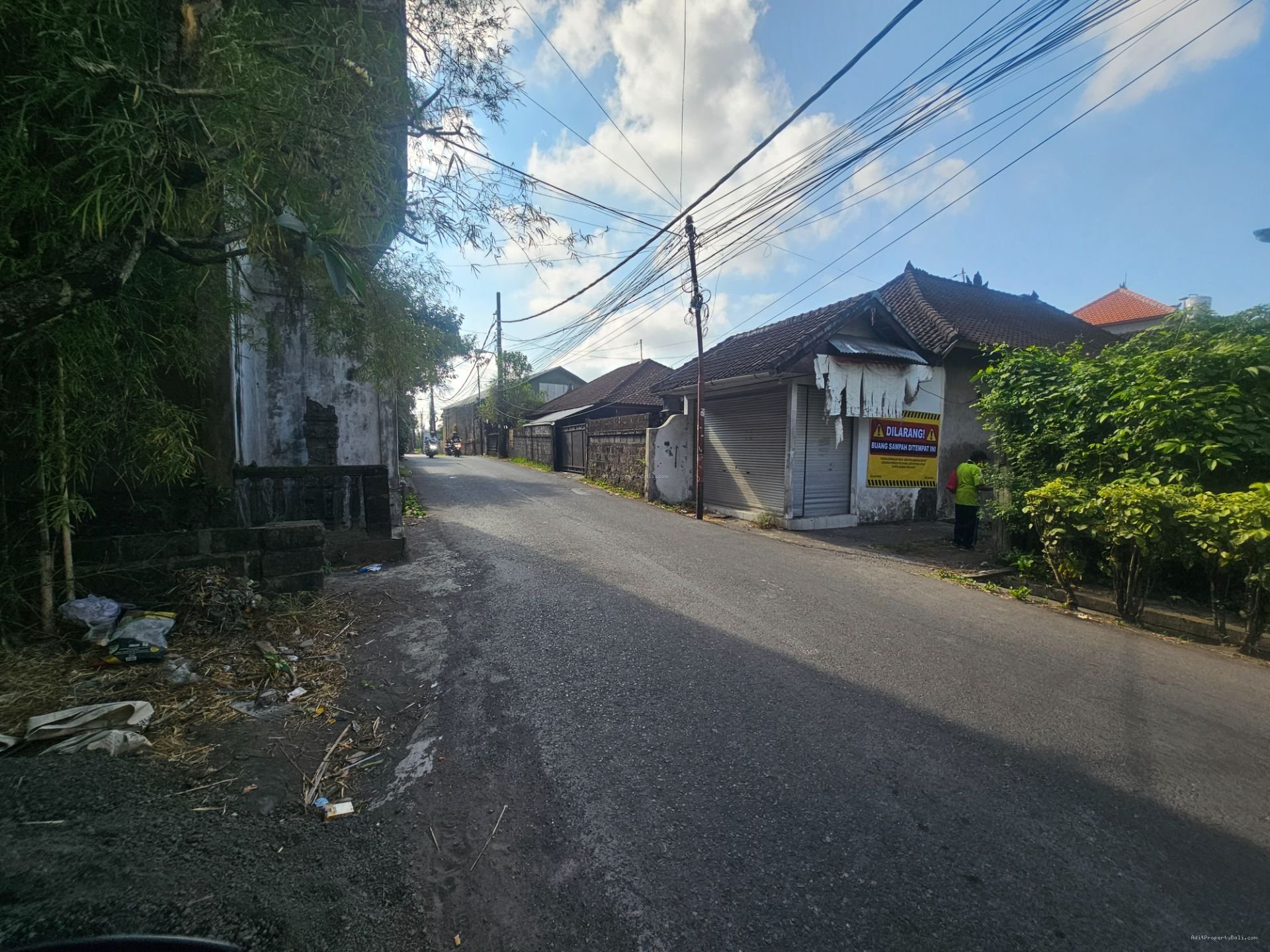 tanah cargo dps