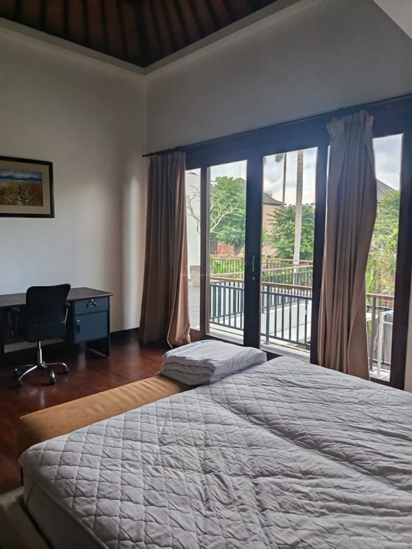 villa tibubeneng cg