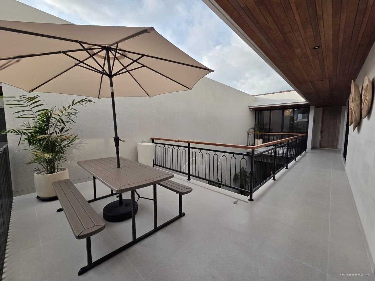 villa sewa canggu B