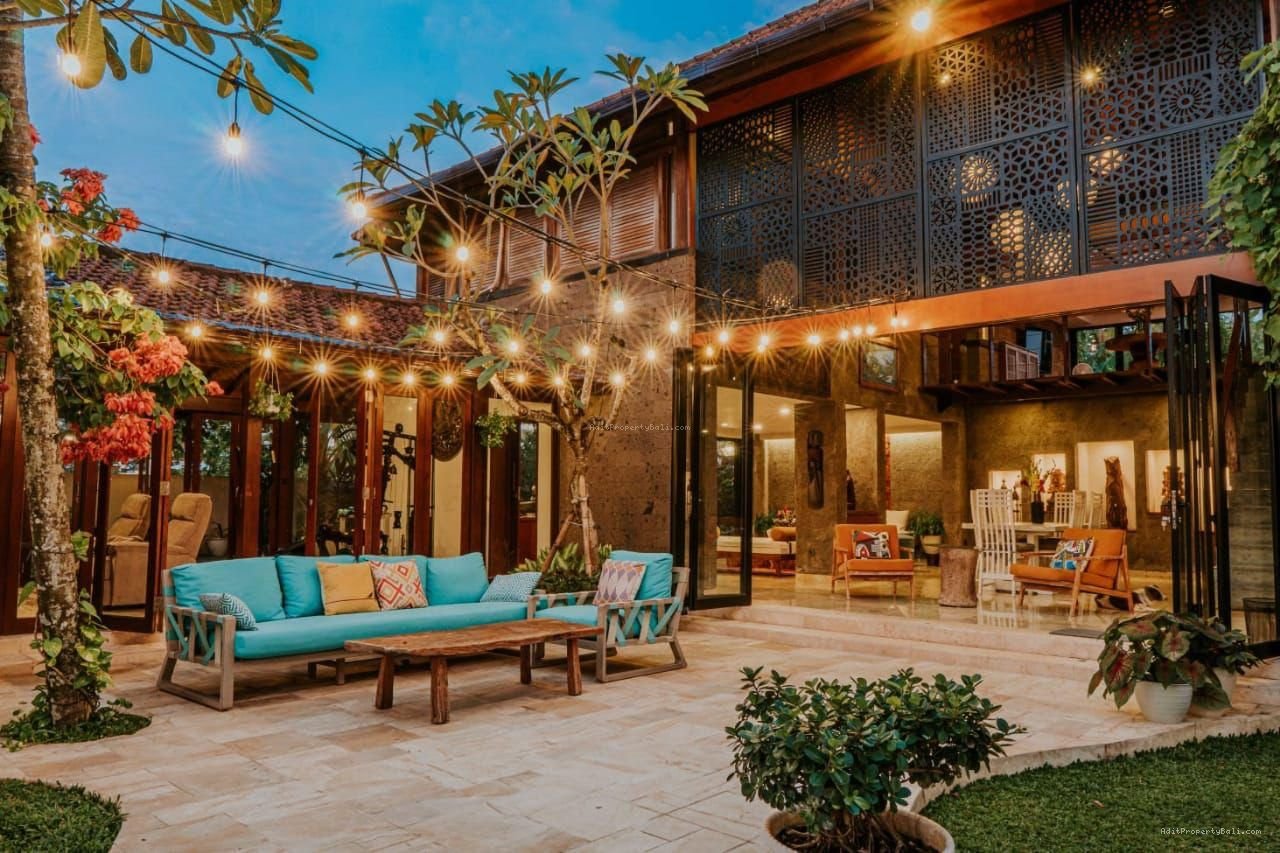 villa tegal cupek