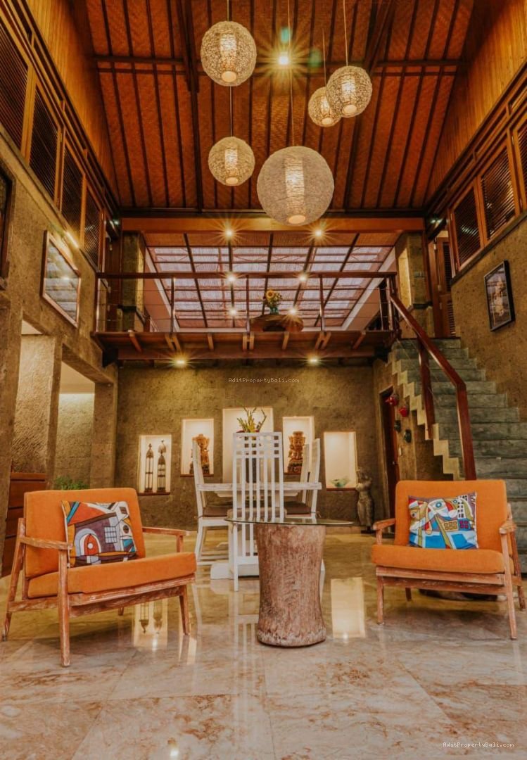 villa tegal cupek