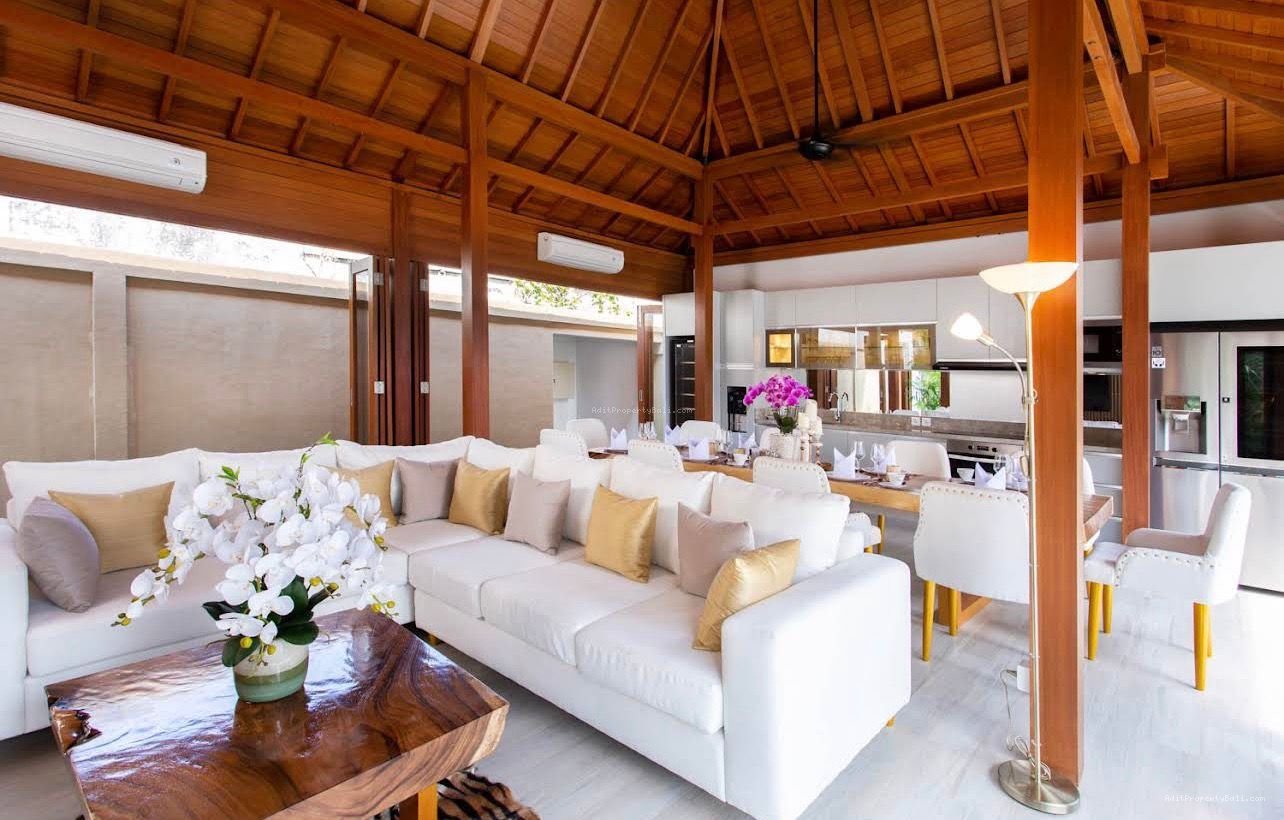 villa joglo kerobokan