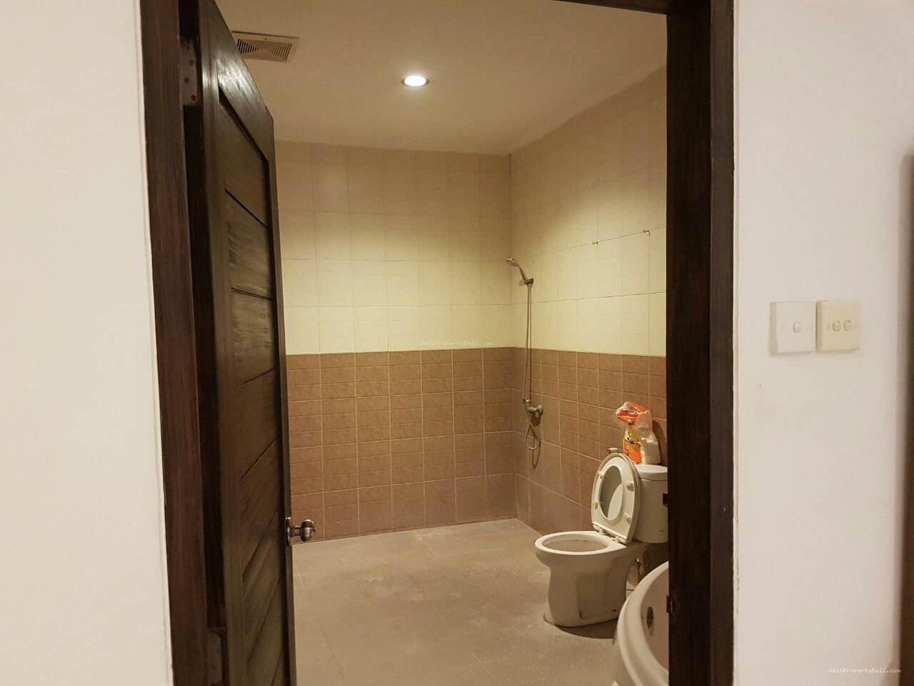 rumah lantai 2 suwung denpasarr