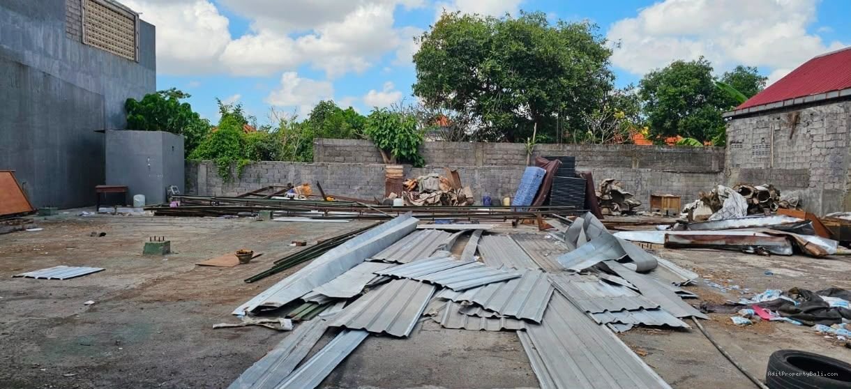 tanah komersil muding indah