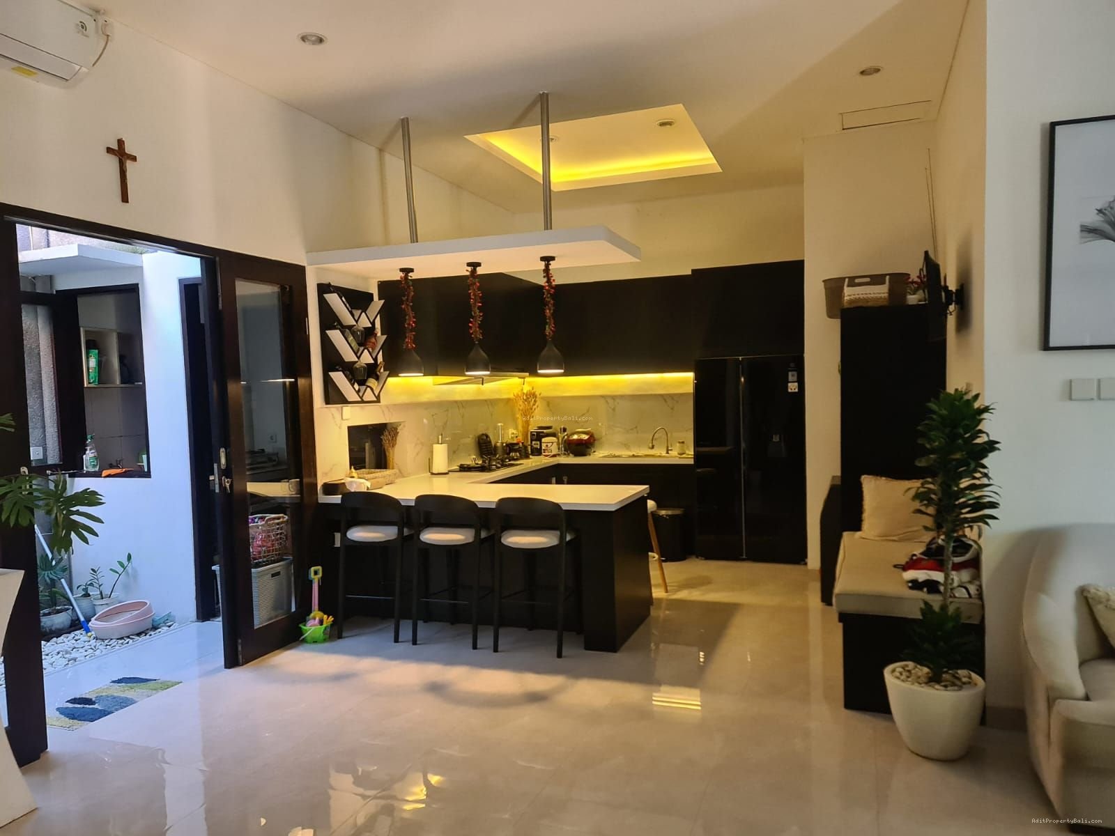 rumah taman griyaa