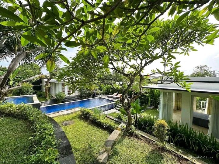 villa kayutulang cg