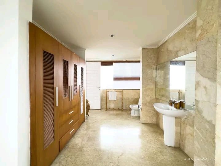 villa kayutulang cg