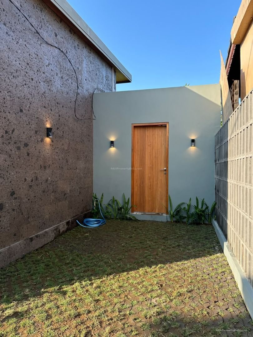 new brand villa pamdak gede